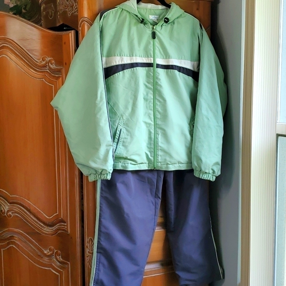 Vintage‎ Y2K Track suit Bold Spirit. 80's. Size large.  Good condition. Green